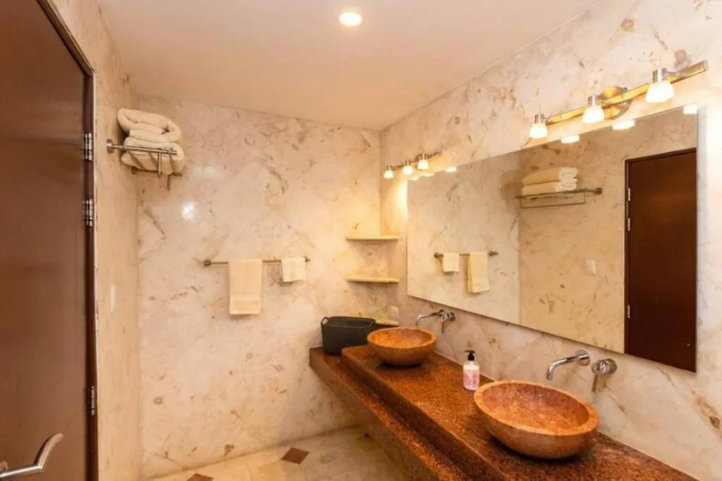 Luxury Spacious 5 Bedroom Villa Playa del Carmen Mexico