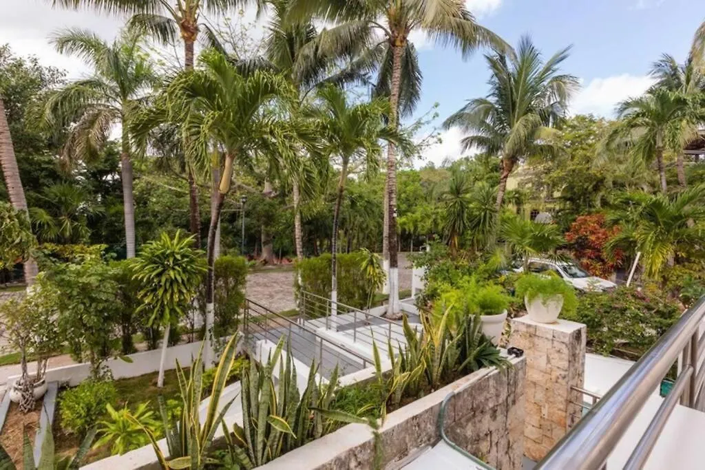 Luxury Spacious 5 Bedroom Villa Playa del Carmen