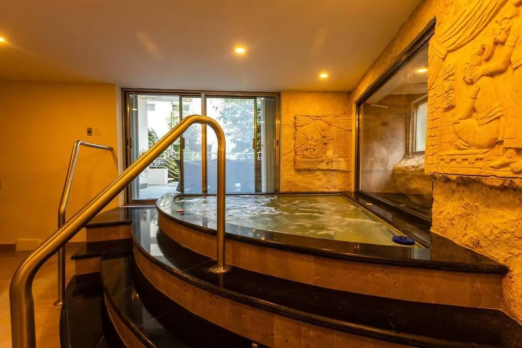 Luxury Spacious 5 Bedroom Villa Playa del Carmen